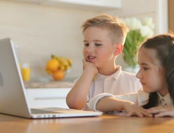 آموزش آنلاین به کودکان